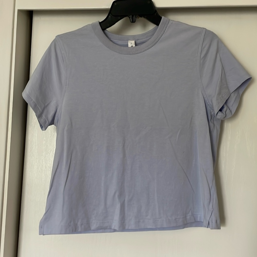 Lululemon Classic fit cotton blend tee